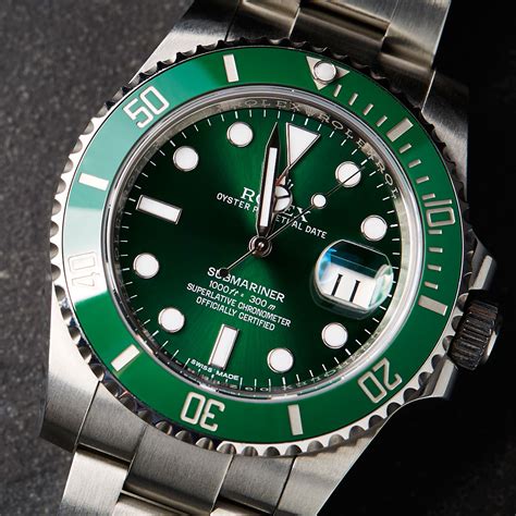 Rolex submariner Hulk size